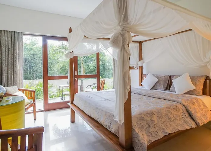 Guest house Taman Bahagia 3*